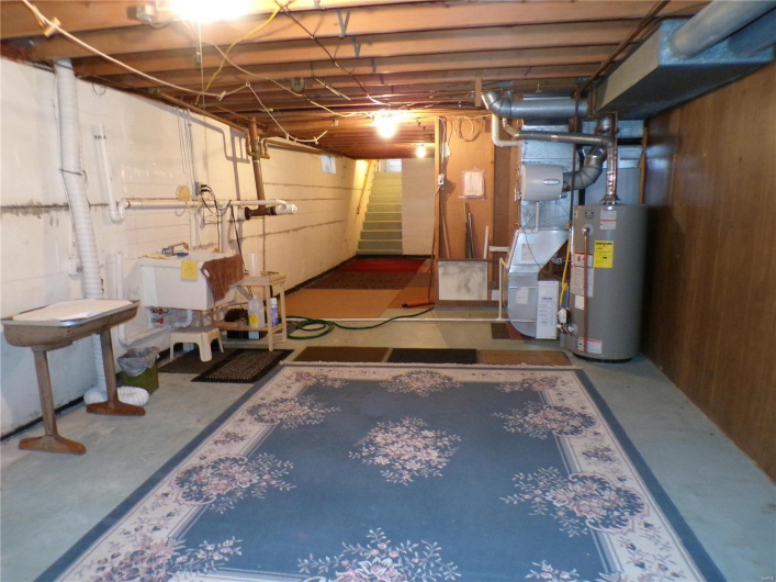 Full with of basement and newer gas water heater
