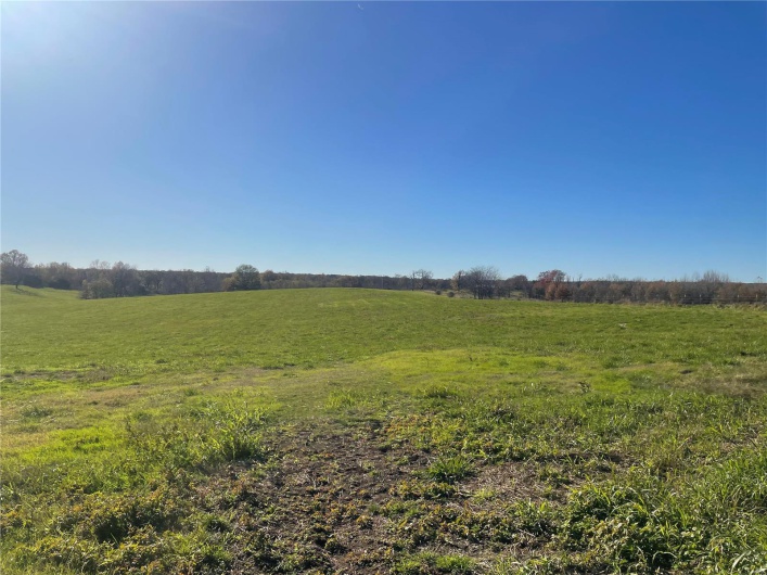 View of nature featuring a rural view