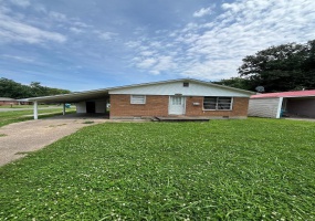 701 Eastwood, Caruthersville, Missouri 63830, 3 Bedrooms Bedrooms, 7 Rooms Rooms,1 BathroomBathrooms,Residential,For Sale,Eastwood,MAR24074402