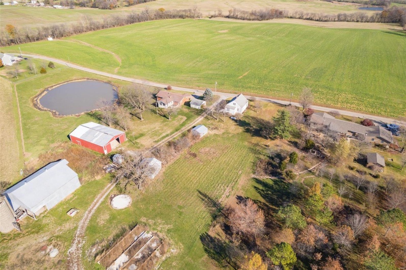 Drone / aerial view featuring a rural view