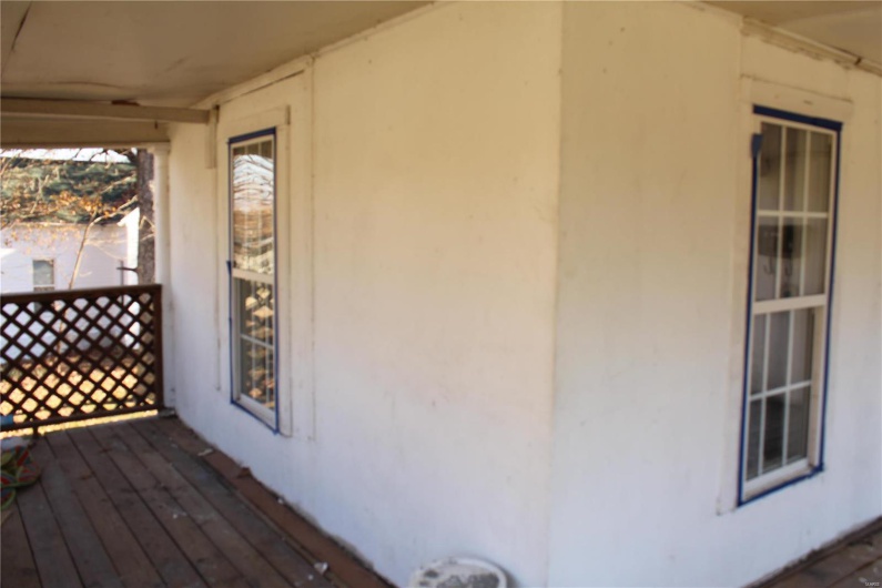 842 Kinzer St, Poplar Bluff, Missouri 63901, ,Residential Income,For Sale,Kinzer St,MAR24074320