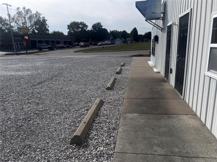 1324 Saint Joseph Street, Perryville, Missouri 63775, ,Commercial Sale,For Sale,Saint Joseph,MAR23063752