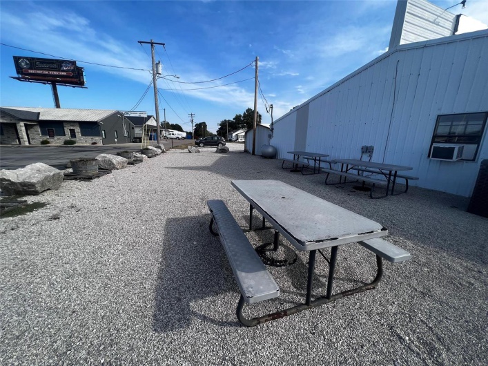1324 Saint Joseph Street, Perryville, Missouri 63775, ,Commercial Sale,For Sale,Saint Joseph,MAR23063752