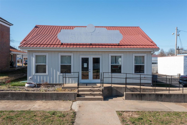 152 South Main, Fredericktown, Missouri 63645, ,Commercial Sale,For Sale,South Main,MAR24068122