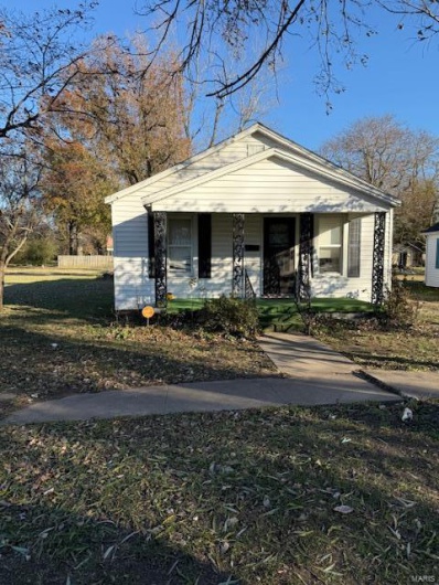 View of front of home with covered porch
