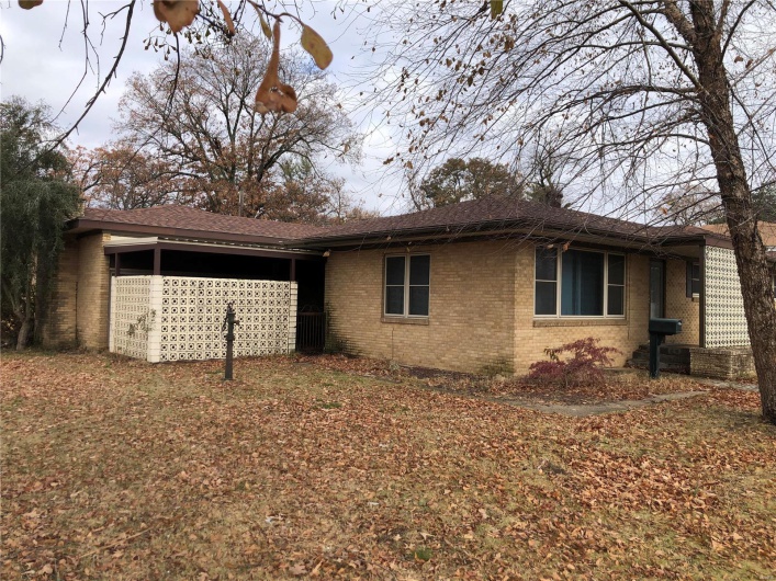 208 Cleveland, Malden, Missouri 63863, 3 Bedrooms Bedrooms, 6 Rooms Rooms,2 BathroomsBathrooms,Residential,For Sale,Cleveland,MAR24075197