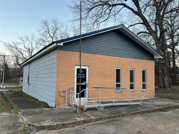 102 Main, Arcadia, Missouri 63621, ,Commercial Sale,For Sale,Main,MAR24075279