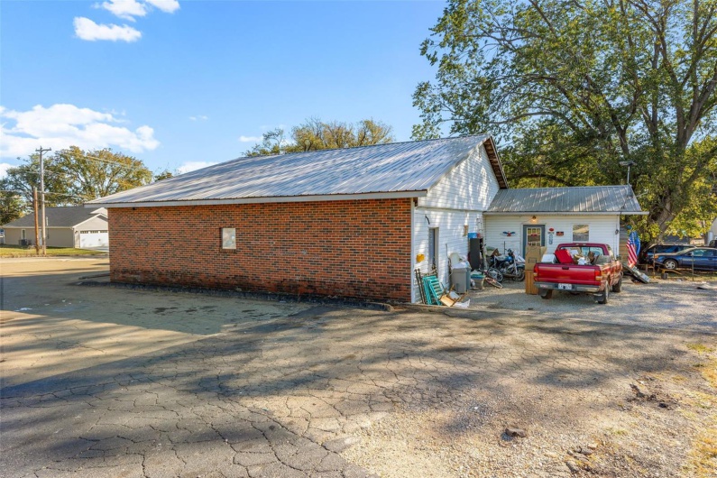 501 Lewis Street, Park Hills, Missouri 63601, 1 Bedroom Bedrooms, 3 Rooms Rooms,1 BathroomBathrooms,Residential,For Sale,Lewis,MAR24074275
