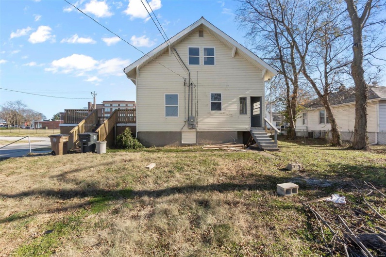 101 Benton Street, Cape Girardeau, Missouri 63703, ,Residential Income,For Sale,Benton,MAR24075458