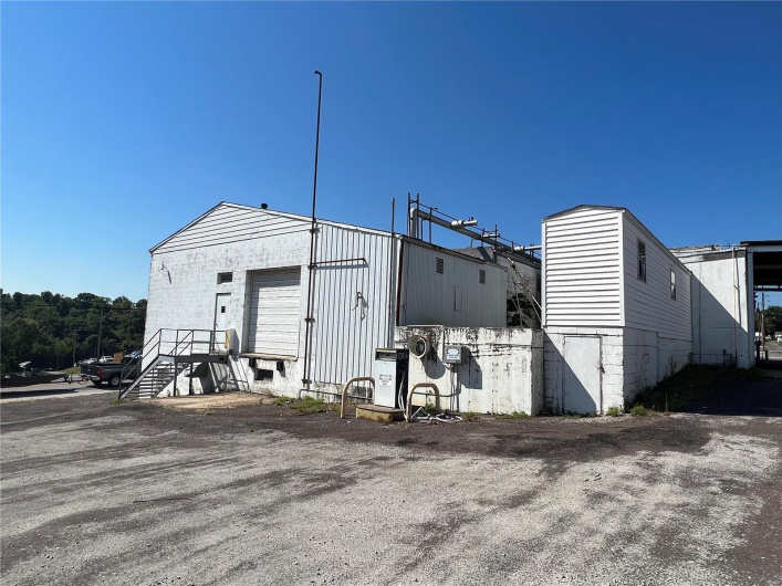 1915 State St, Chester, Illinois 62233, ,Commercial Sale,For Sale,State St,MAR24071155