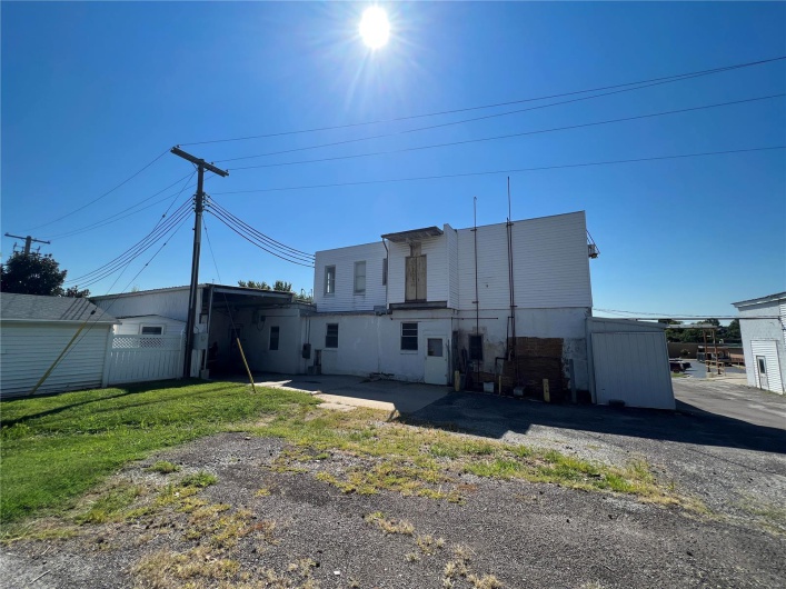 1915 State St, Chester, Illinois 62233, ,Commercial Sale,For Sale,State St,MAR24071155