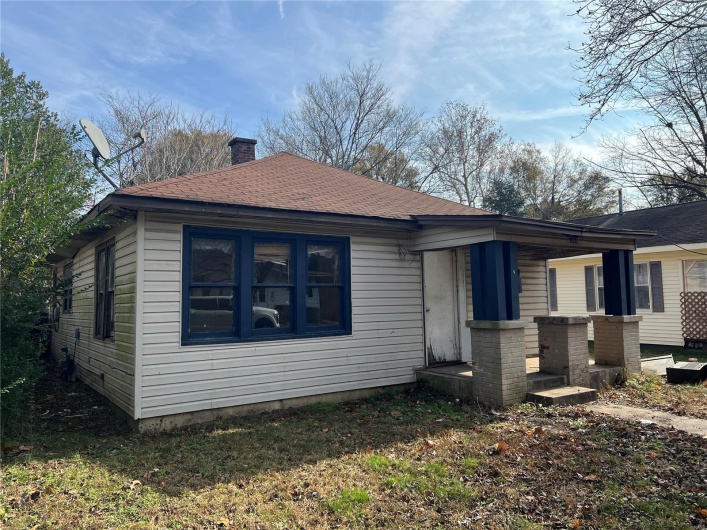 306 Walnut Street, Kennett, Missouri 63857, 2 Bedrooms Bedrooms, 5 Rooms Rooms,1 BathroomBathrooms,Residential,For Sale,Walnut,MAR24075655