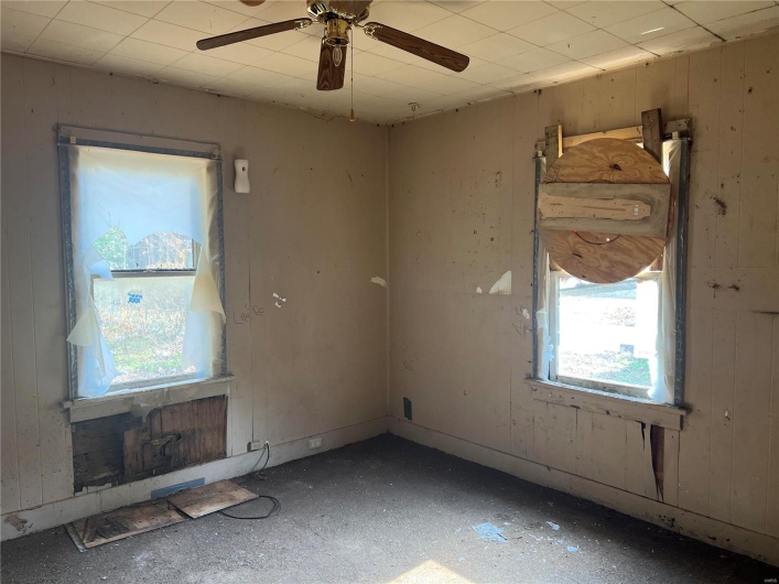 306 Walnut Street, Kennett, Missouri 63857, 2 Bedrooms Bedrooms, 5 Rooms Rooms,1 BathroomBathrooms,Residential,For Sale,Walnut,MAR24075655