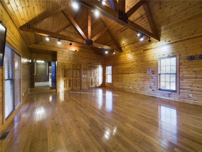 15877 Highway M, Bloomfield, Missouri 63825, 8 Bedrooms Bedrooms, 21 Rooms Rooms,4 BathroomsBathrooms,Farm,For Sale,Highway M,MAR24075898