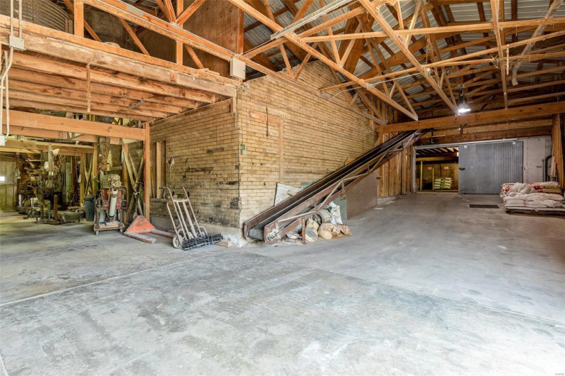 2301 K Highway, Bonne Terre, Missouri 63628, ,Commercial Sale,For Sale,K Highway,MAR24074056