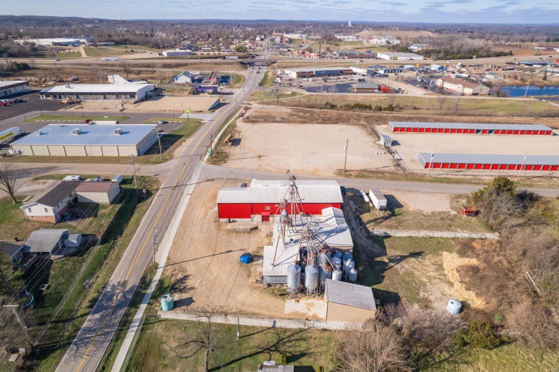2301 K Highway, Bonne Terre, Missouri 63628, ,Commercial Sale,For Sale,K Highway,MAR24074056
