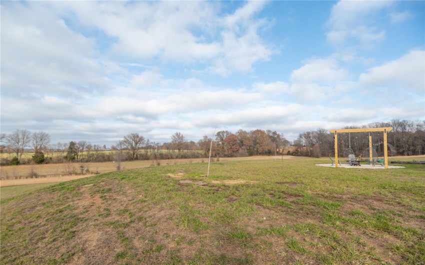 16639 County Road 420, Bloomfield, Missouri 63825, 2 Bedrooms Bedrooms, 5 Rooms Rooms,1 BathroomBathrooms,Farm,For Sale,County Road 420,MAR24076353