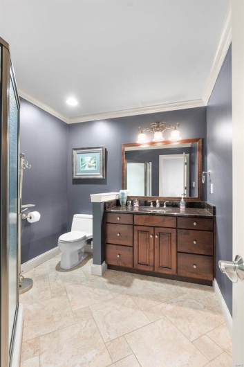 111 Crosshill Court, Cape Girardeau, Missouri 63701, 3 Bedrooms Bedrooms, 6 Rooms Rooms,4 BathroomsBathrooms,Residential,For Sale,Crosshill,MAR23042284
