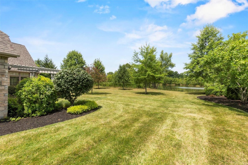111 Crosshill Court, Cape Girardeau, Missouri 63701, 3 Bedrooms Bedrooms, 6 Rooms Rooms,4 BathroomsBathrooms,Residential,For Sale,Crosshill,MAR23042284