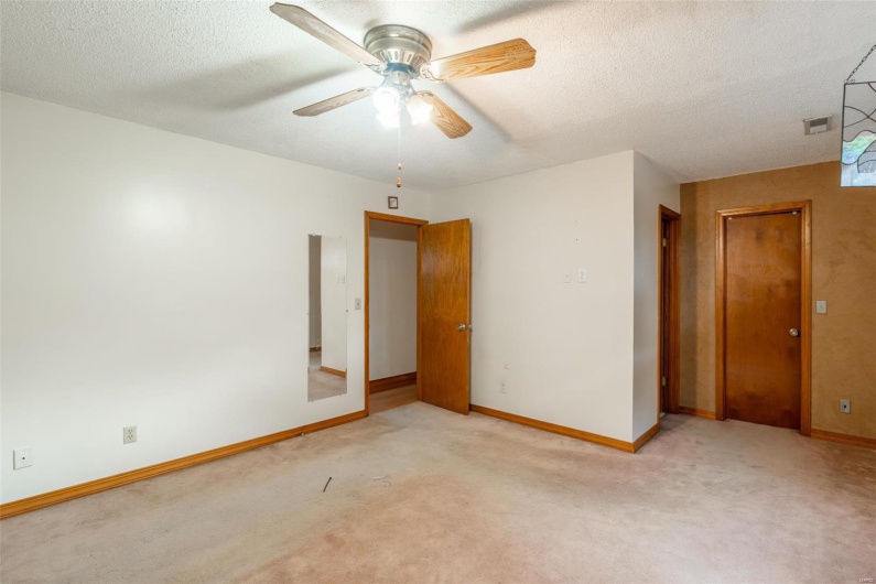 1202 Victoria Road, Poplar Bluff, Missouri 63901, 3 Bedrooms Bedrooms, 9 Rooms Rooms,2 BathroomsBathrooms,Residential,For Sale,Victoria,MAR24076440
