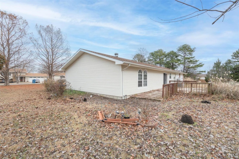 1202 Victoria Road, Poplar Bluff, Missouri 63901, 3 Bedrooms Bedrooms, 9 Rooms Rooms,2 BathroomsBathrooms,Residential,For Sale,Victoria,MAR24076440