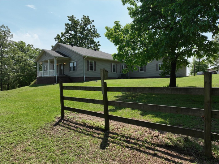 11800 US-160, Harviell, Missouri 63945, 5 Bedrooms Bedrooms, 12 Rooms Rooms,3 BathroomsBathrooms,Residential,For Sale,US-160,MAR24076488