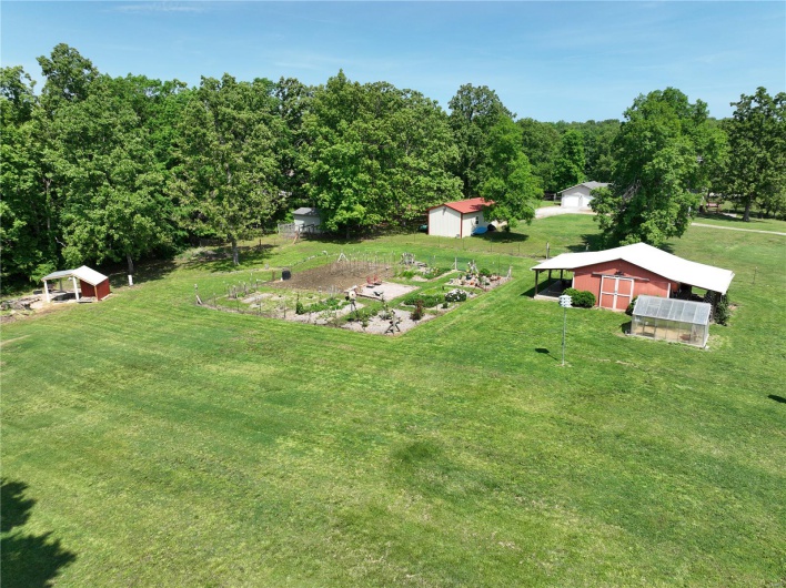 11800 US-160, Harviell, Missouri 63945, 5 Bedrooms Bedrooms, 12 Rooms Rooms,3 BathroomsBathrooms,Residential,For Sale,US-160,MAR24076488