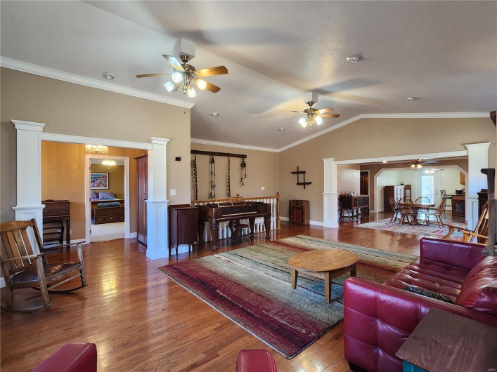 11800 US-160, Harviell, Missouri 63945, 5 Bedrooms Bedrooms, 12 Rooms Rooms,3 BathroomsBathrooms,Residential,For Sale,US-160,MAR24076488