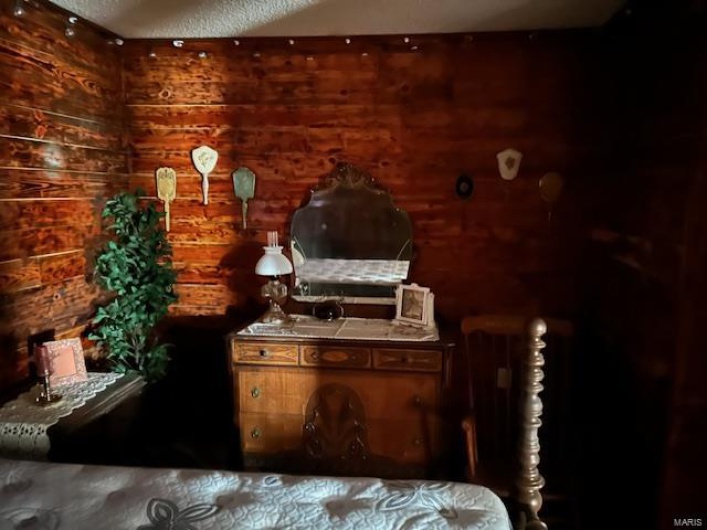 731 Buffalo Dr., Bismarck, Missouri 63624, 2 Bedrooms Bedrooms, 4 Rooms Rooms,1 BathroomBathrooms,Residential,For Sale,Buffalo Dr.,MAR24077020