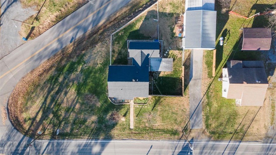 212 North Street, Benton, Missouri 63736, 2 Bedrooms Bedrooms, 6 Rooms Rooms,2 BathroomsBathrooms,Residential,For Sale,North,MAR24077065