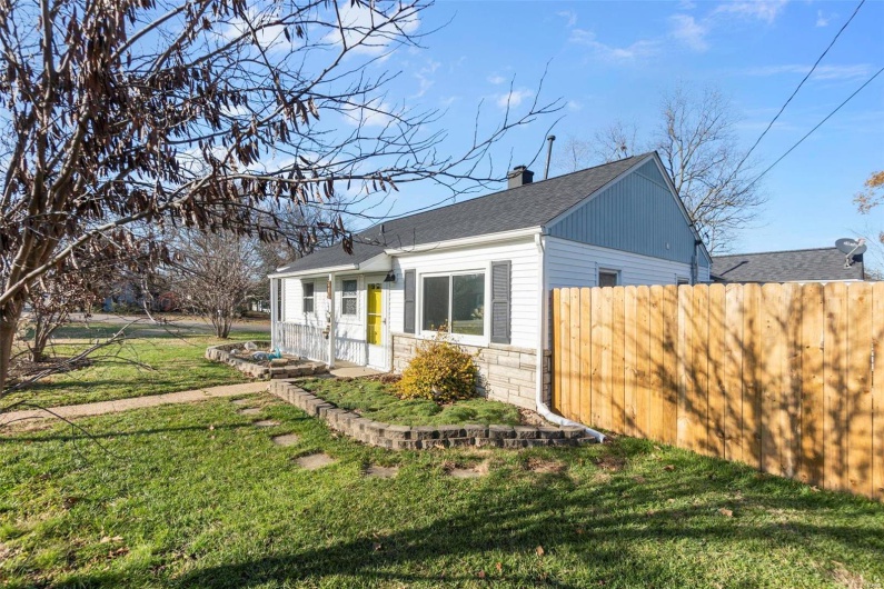 212 North Street, Benton, Missouri 63736, 2 Bedrooms Bedrooms, 6 Rooms Rooms,2 BathroomsBathrooms,Residential,For Sale,North,MAR24077065