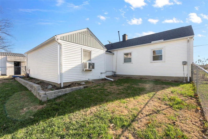 212 North Street, Benton, Missouri 63736, 2 Bedrooms Bedrooms, 6 Rooms Rooms,2 BathroomsBathrooms,Residential,For Sale,North,MAR24077065