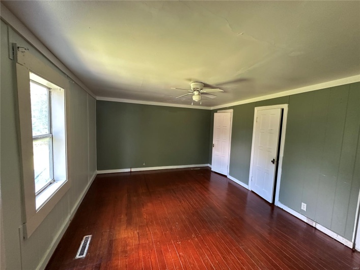 1930 Dixie Roadway, Kennett, Missouri 63857, 2 Bedrooms Bedrooms, 6 Rooms Rooms,1 BathroomBathrooms,Residential,For Sale,Dixie Roadway,MAR24077288