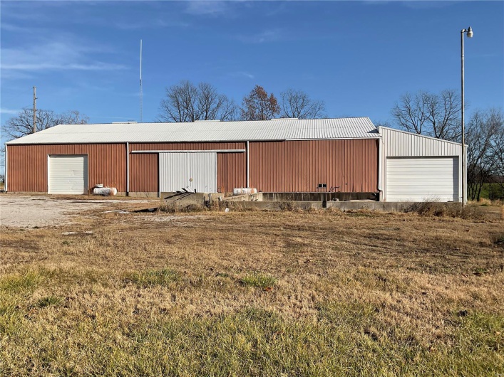2910 State St, Chester, Illinois 62233, ,Commercial Sale,For Sale,State St,MAR24076890