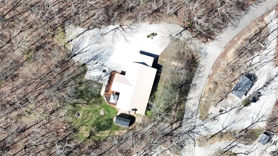 1034 Port Perry Drive, Perryville, Missouri 63775, 3 Bedrooms Bedrooms, 5 Rooms Rooms,3 BathroomsBathrooms,Residential,For Sale,Port Perry,MAR24078855