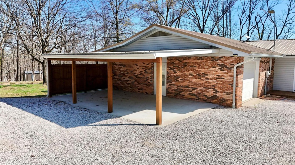 1034 Port Perry Drive, Perryville, Missouri 63775, 3 Bedrooms Bedrooms, 5 Rooms Rooms,3 BathroomsBathrooms,Residential,For Sale,Port Perry,MAR24078855