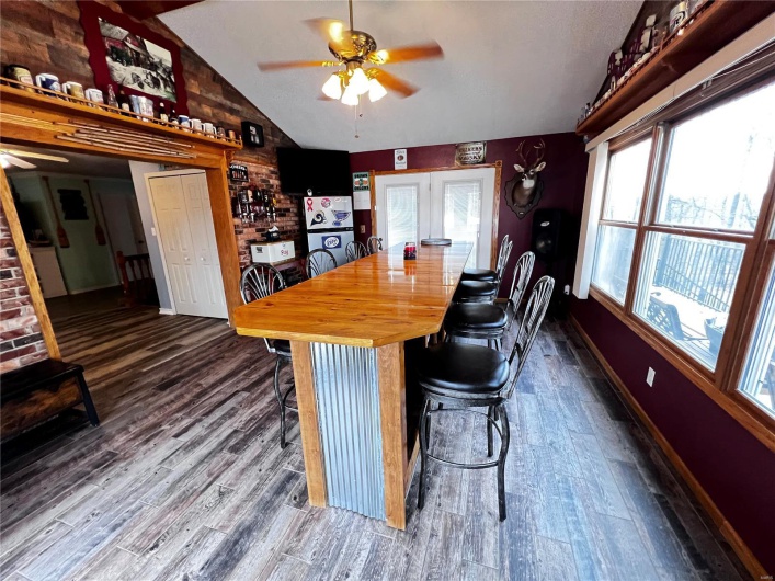 1034 Port Perry Drive, Perryville, Missouri 63775, 3 Bedrooms Bedrooms, 5 Rooms Rooms,3 BathroomsBathrooms,Residential,For Sale,Port Perry,MAR24078855