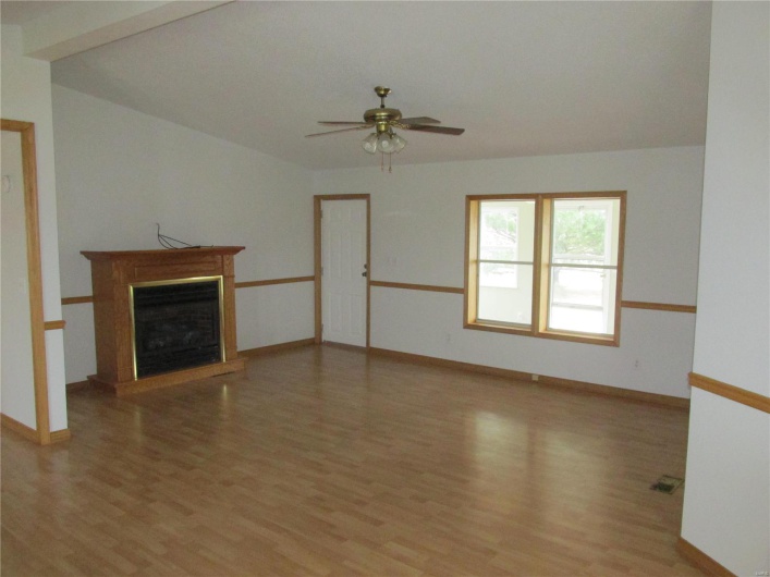 118 County Road 673, Qulin, Missouri 63961, 3 Bedrooms Bedrooms, 8 Rooms Rooms,2 BathroomsBathrooms,Residential,For Sale,County Road 673,MAR24078755