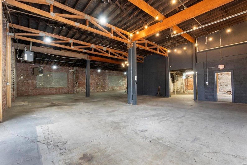 308 Main, Cape Girardeau, Missouri 63703, ,Commercial Sale,For Sale,Main,MAR25000096