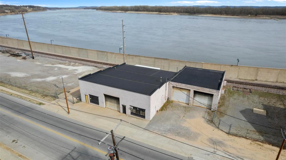 308 Main, Cape Girardeau, Missouri 63703, ,Commercial Sale,For Sale,Main,MAR25000096