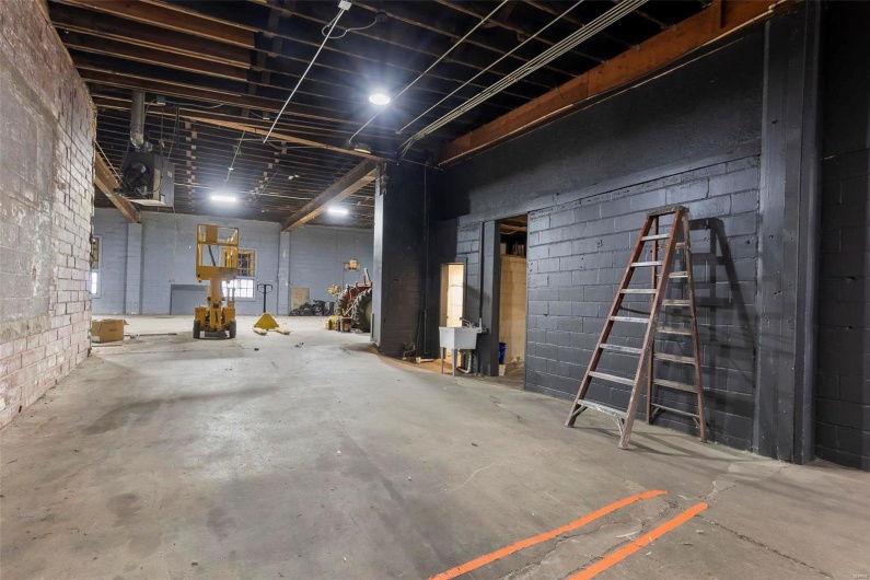 308 Main, Cape Girardeau, Missouri 63703, ,Commercial Sale,For Sale,Main,MAR25000096