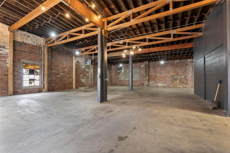 308 Main, Cape Girardeau, Missouri 63703, ,Commercial Sale,For Sale,Main,MAR25000096