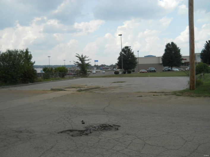 607 Rose Lane, Farmington, Missouri 63640, ,Commercial Sale,For Sale,Rose,MAR16014015