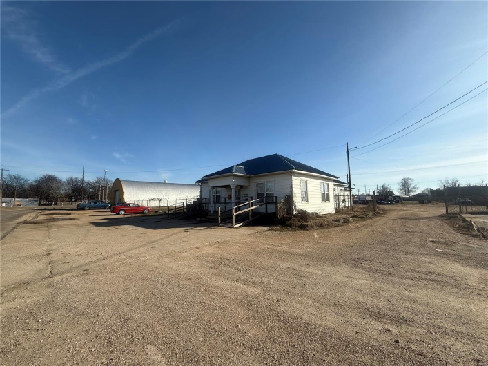 411 Cedar Street, Kennett, Missouri 63857, ,Commercial Sale,For Sale,Cedar,MAR24077048