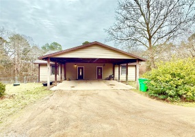 7996 highway 32, Ste Genevieve, Missouri 63670, ,Residential Income,For Sale,highway 32,MAR25000528
