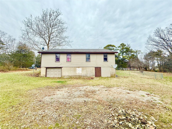 7996 highway 32, Ste Genevieve, Missouri 63670, ,Residential Income,For Sale,highway 32,MAR25000528