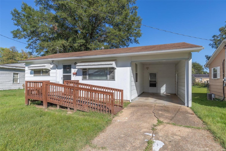 2028 Tennessee, Poplar Bluff, Missouri 63901, 2 Bedrooms Bedrooms, 6 Rooms Rooms,1 BathroomBathrooms,Residential,For Sale,Tennessee,MAR25000293