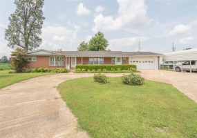 7041 Highway CC, Qulin, Missouri 63961, 4 Bedrooms Bedrooms, 12 Rooms Rooms,2 BathroomsBathrooms,Residential,For Sale,Highway CC,MAR24047160