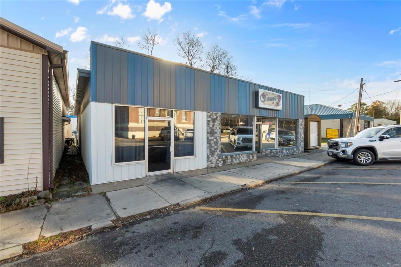 25 Tywappity Street, Benton, Missouri 63736, ,Commercial Sale,For Sale,Tywappity,MAR25000837