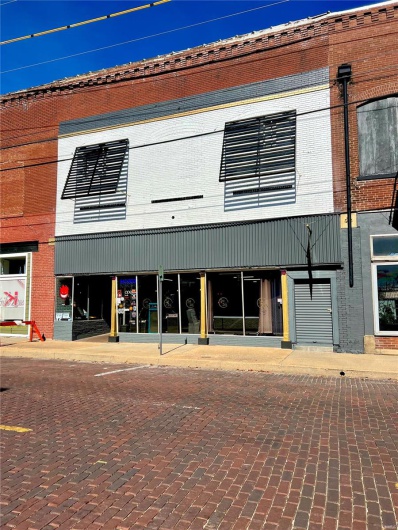 413 Vine Street, Poplar Bluff, Missouri 63901, ,Commercial Sale,For Sale,Vine,MAR25000805